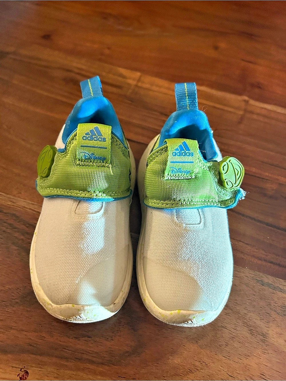 adidas x Disney shoes Kids White & Green Sneakers
